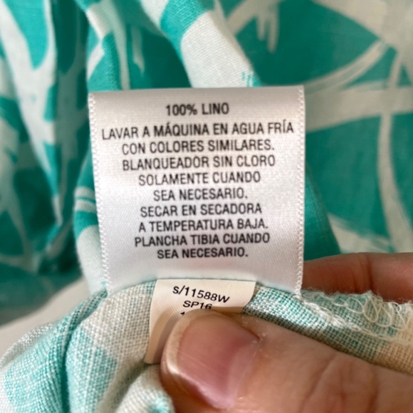 JM Collection Linen Roll-Tab Sleeve Abstract Print Top Plus Size 16W Aqua White - Picture 11 of 15